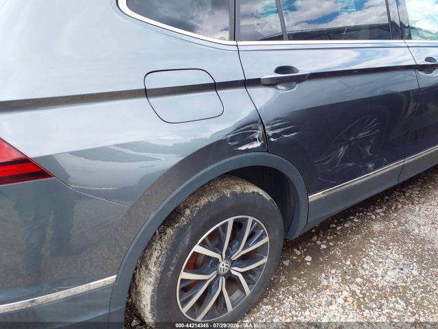 2020 Volkswagen Tiguan 2.0t Se/2.0t Se R-line Black/2.0t Sel მანქანა იყიდება აუქციონზე, vin: 3VV2B7AX1LM131867, აუქციონის ნომერი: 44214345