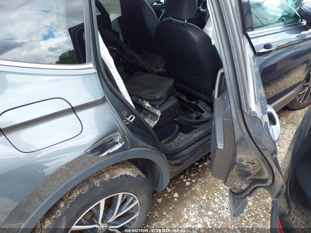 2020 Volkswagen Tiguan 2.0t Se/2.0t Se R-line Black/2.0t Sel მანქანა იყიდება აუქციონზე, vin: 3VV2B7AX1LM131867, აუქციონის ნომერი: 44214345