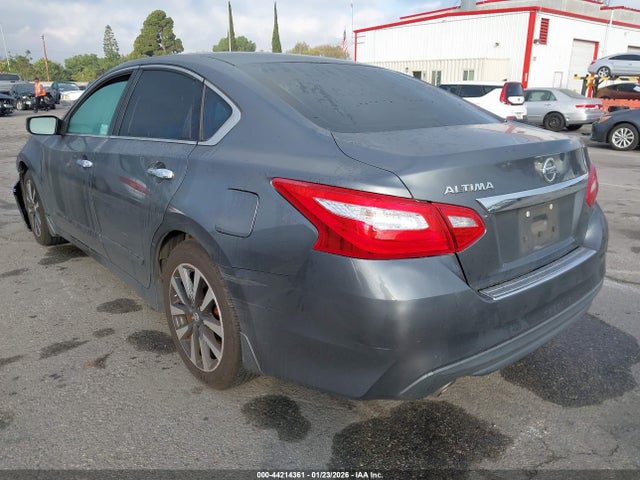 1N4AL3AP9HC245517 Nissan Altima 2.5 S