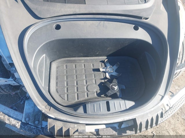 5YJ3E1EA8NF326420 Tesla Model 3 Rear-wheel Drive