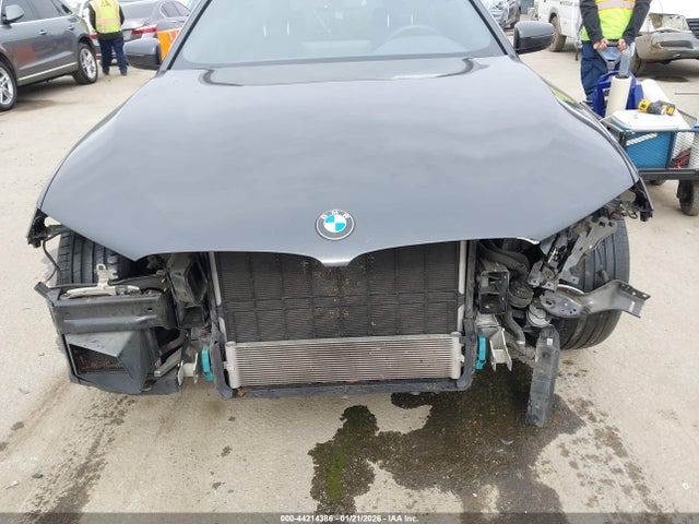WBA53BJ03NWX58147 BMW 540 I