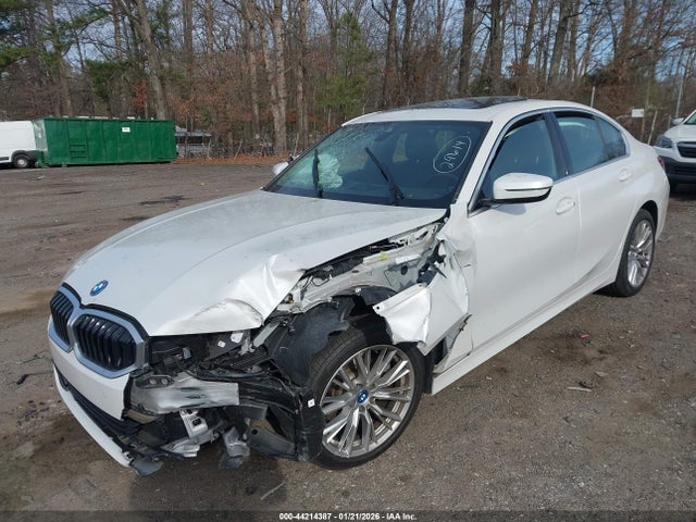 Продажа на аукционе авто 2024 Bmw 330e, vin: 3MW39FF04R8E48545, номер лота: 44214387