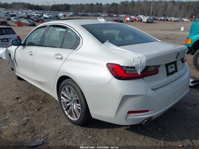 Продажа на аукционе авто 2024 Bmw 330e, vin: 3MW39FF04R8E48545, номер лота: 44214387