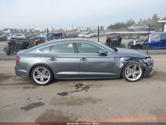 WAUENCF59KA069260 Audi A5 45 Premium