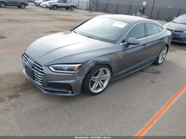 WAUENCF59KA069260 Audi A5 45 Premium