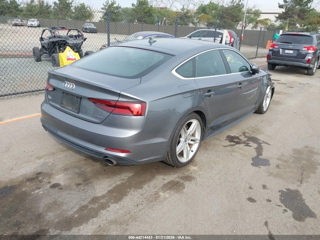 WAUENCF59KA069260 Audi A5 45 Premium