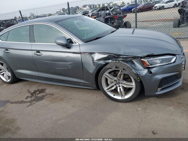 WAUENCF59KA069260 Audi A5 45 Premium