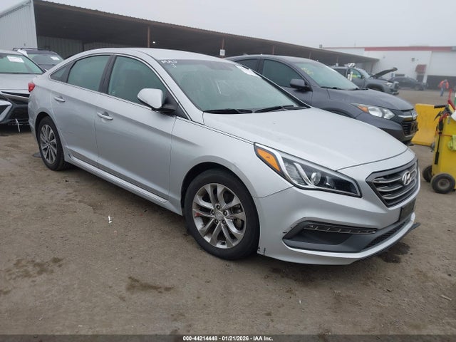 Hyundai Sonata Sport 2015 5NPE34AF2FH115251 main image