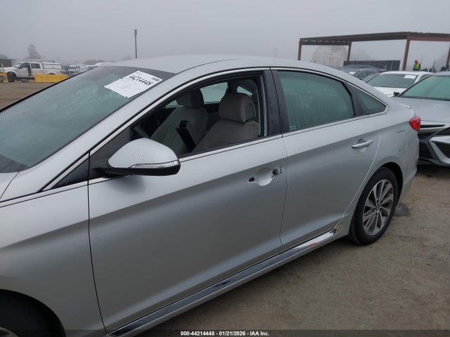Hyundai Sonata Sport 2015 5NPE34AF2FH115251 Image 14