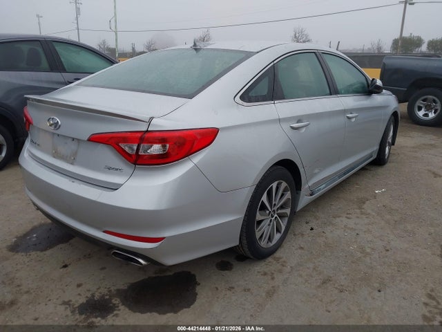 Hyundai Sonata Sport 2015 5NPE34AF2FH115251 Image 4