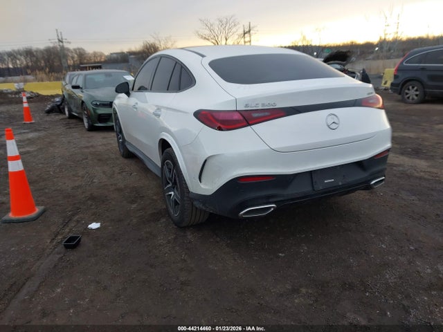 2024 MERCEDES-BENZ GLC 300 W1NKJ4HB6RF180851 Photo 2