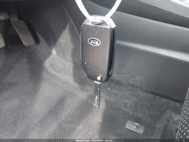 KIA Forte Lxs 2020 3KPF24AD0LE200353 Image 11