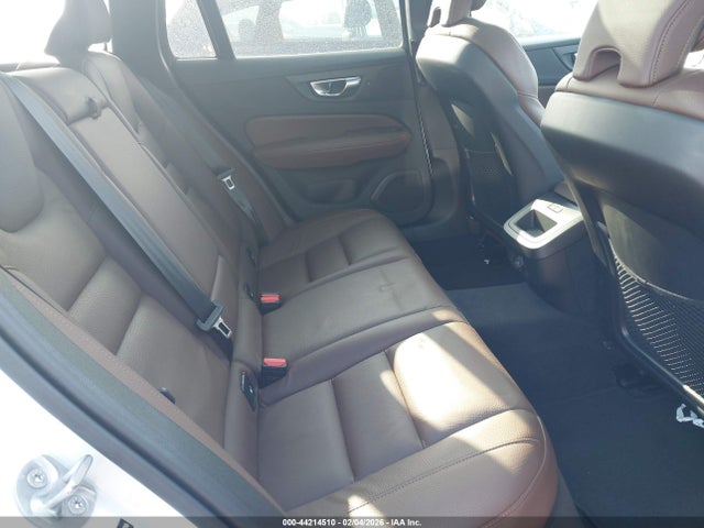 2025 VOLVO V60 CROSS COUNTRY YV4L12WK2S2149836 Photo 7