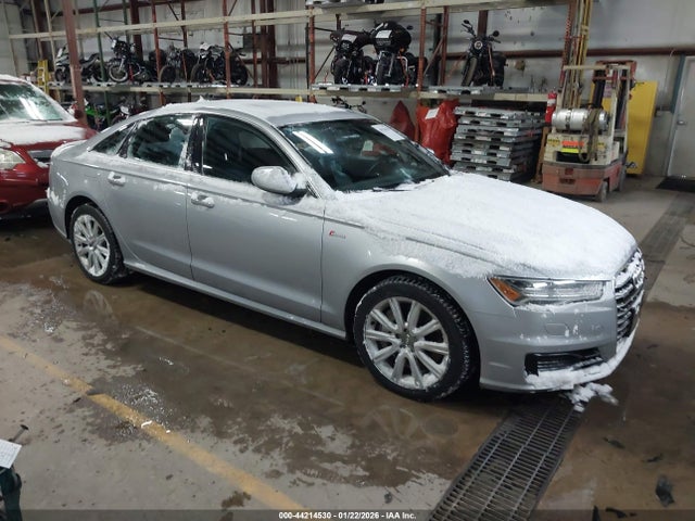 2016 AUDI A6 WAUFGAFC9GN007746