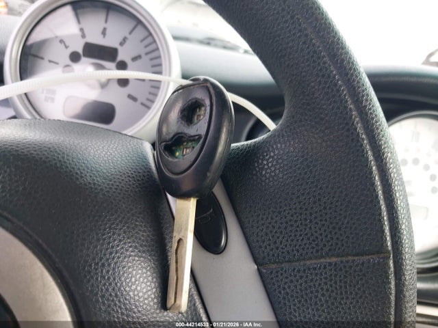 2004 MINI COOPER WMWRC33434TJ53326 Photo 10