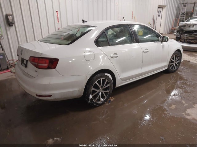 2017 VOLKSWAGEN JETTA 3VWDB7AJ7HM294174 Photo 3