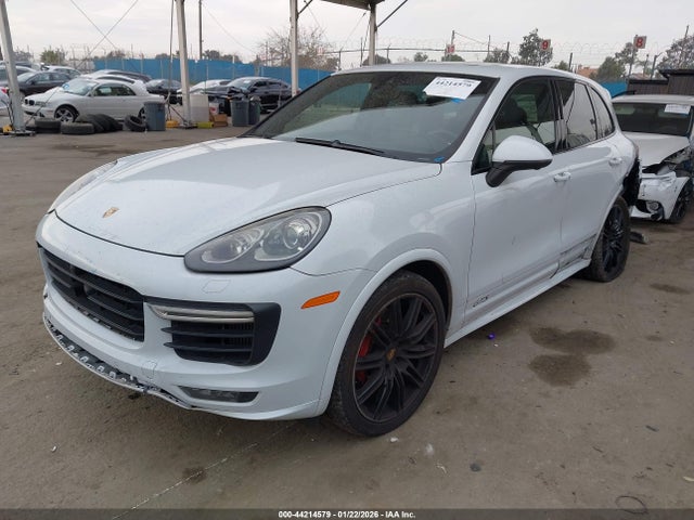 2016 PORSCHE CAYENNE WP1AD2A27GLA71353 Photo 1