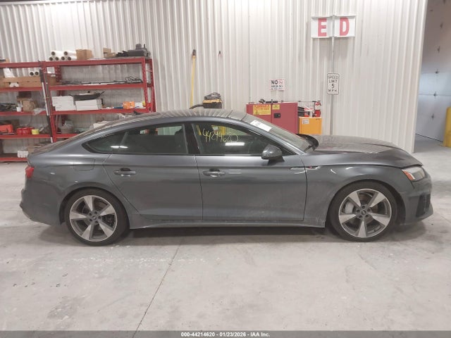 2021 Audi A5 Sportback Premium Plus 45 Tfsi Quattro S Tronic მანქანა იყიდება აუქციონზე, vin: WAUFACF57MA042626, აუქციონის ნომერი: 44214620