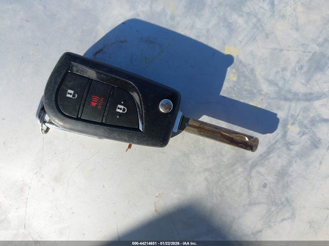 44214651 :رقم المزاد ، 2T3F1RFV4LC078801 vin ، 2020 Toyota Rav4 Le مزاد بيع