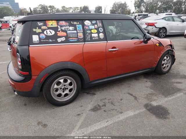 2014 MINI CLUBMAN WMWZF3C58ET492942 Photo 3