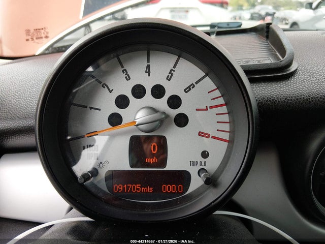 2014 MINI CLUBMAN WMWZF3C58ET492942 Photo 6