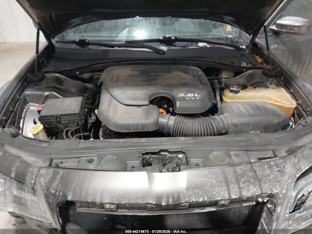 Aukcja sprzedaży 2014 Chrysler 300, vin: 2C3CCABG9EH323846, numer aukcji: 44214675