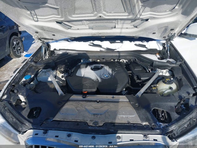 2018 BMW X3 5UXTR9C54JLD63806 Photo 9