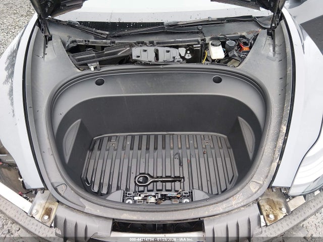 2023 TESLA MODEL 3 5YJ3E1EB4PF711789 Photo 9