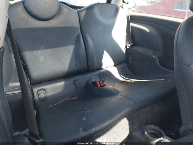 2006 MINI COOPER WMWRC33556TK15711 Photo 7