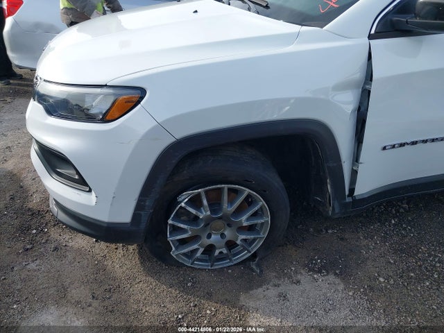 2023 Jeep Compass Latitude 4x4 მანქანა იყიდება აუქციონზე, vin: 3C4NJDBN7PT569976, აუქციონის ნომერი: 44214806