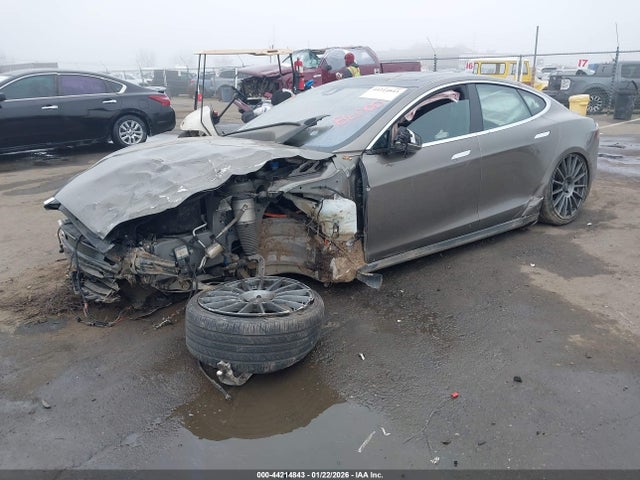 2015 TESLA MODEL S 5YJSA1E4XFF119854 Photo 1