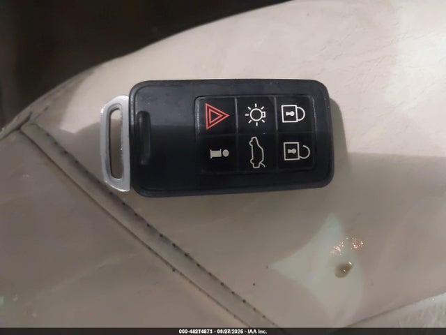 2015 VOLVO XC70 YV4952NB3F1194585 Photo 10