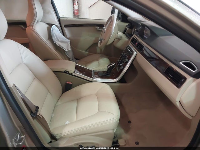 2015 VOLVO XC70 YV4952NB3F1194585 Photo 4