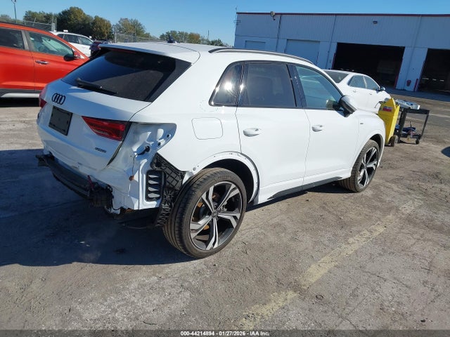 2024 AUDI Q3 WA1EECF36R1045827 Photo 3