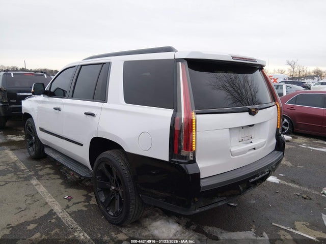 2019 CADILLAC ESCALADE 1GYS4BKJ2KR221753 Photo 2