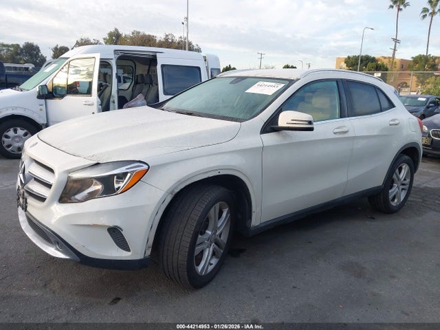WDCTG4EB9FJ102873 Mercedes-Benz GLA 250