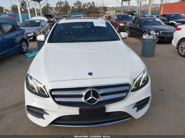 WDDZF4JB0KA531134 Mercedes-Benz E 300