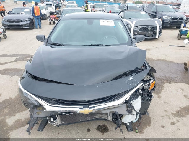 1G1ZB5ST3LF112923 Chevrolet Malibu Fwd Ls