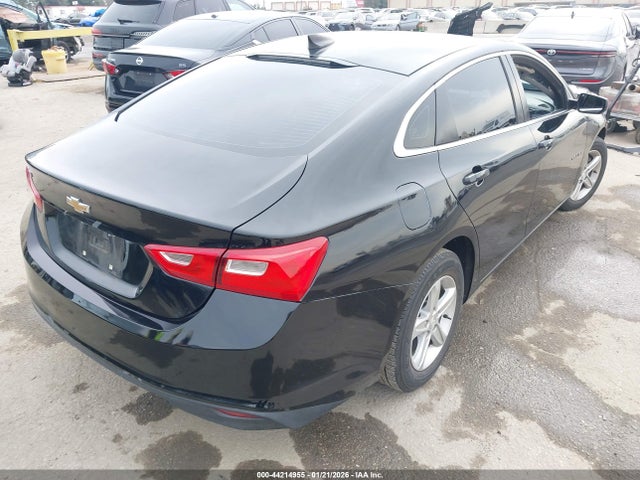 1G1ZB5ST3LF112923 Chevrolet Malibu Fwd Ls