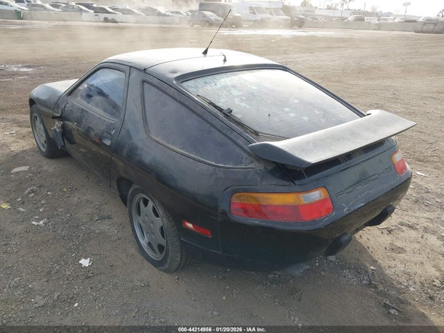 1987 PORSCHE 928 WP0JB0926HS861377 Photo 2