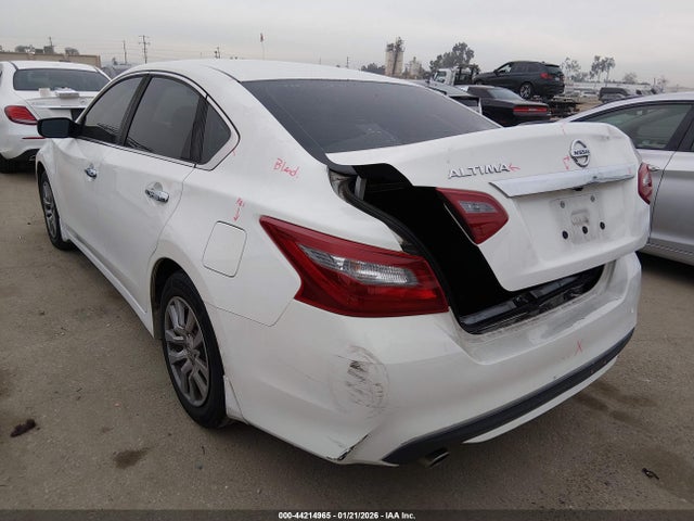 1N4AL3APXJC153712 Nissan Altima 2.5 S