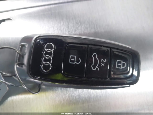 2024 AUDI RS E-TRON GT WAUBHBFW5R7901617 Photo 10