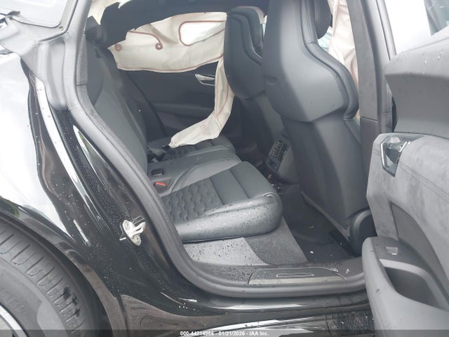 2024 AUDI RS E-TRON GT WAUBHBFW5R7901617 Photo 7