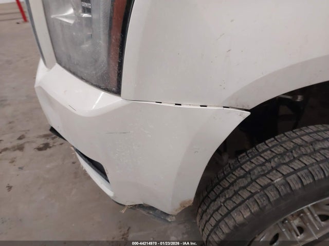 Продажа на аукционе авто 2015 Gmc Yukon Xl 1500 Denali, vin: 1GKS2JKJ2FR565860, номер лота: 44214970