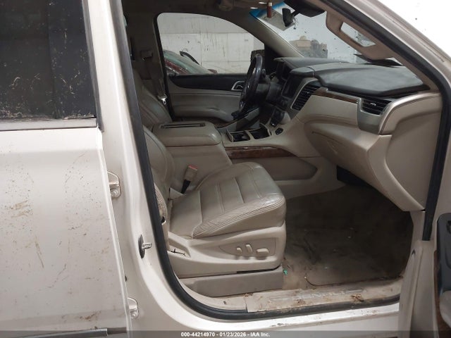Продажа на аукционе авто 2015 Gmc Yukon Xl 1500 Denali, vin: 1GKS2JKJ2FR565860, номер лота: 44214970