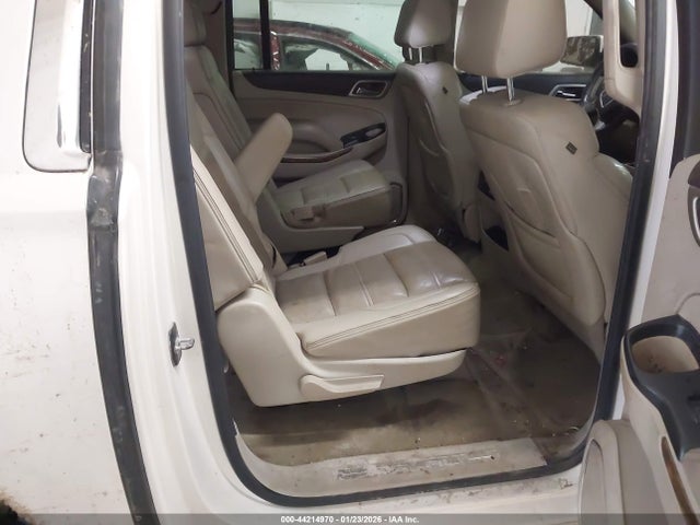 Продажа на аукционе авто 2015 Gmc Yukon Xl 1500 Denali, vin: 1GKS2JKJ2FR565860, номер лота: 44214970