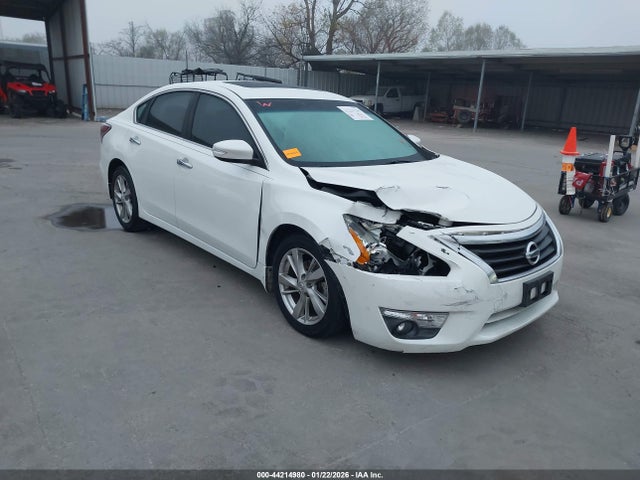Auction sale of the 2015 Nissan Altima 2.5 Sl, vin: 1N4AL3AP7FC591241, lot number: 44214980