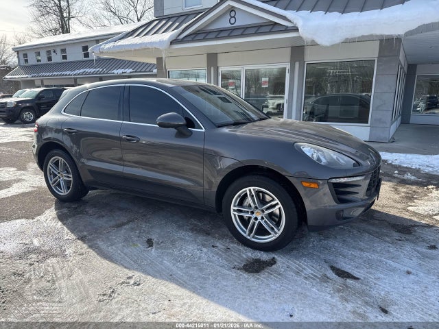 2015 PORSCHE MACAN WP1AB2A53FLB66166 Photo 0