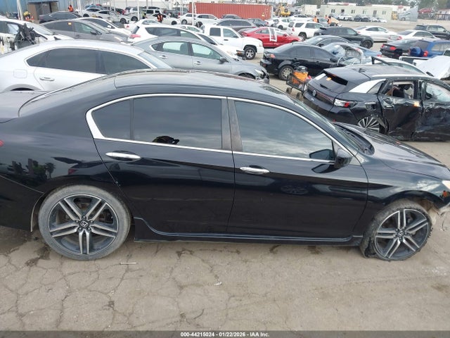 1HGCR2F19HA031933 Honda Accord Sport Se