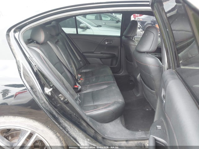 1HGCR2F19HA031933 Honda Accord Sport Se